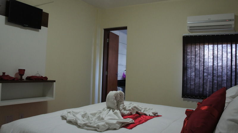 Bandeira Iguassu Hotel フォス・ド・イグアス エクステリア 写真