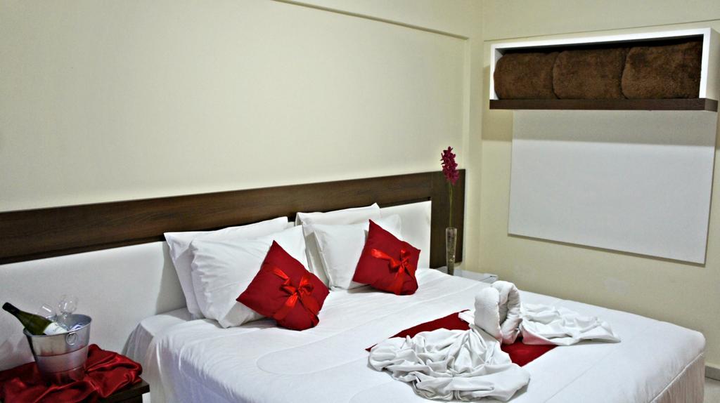 Bandeira Iguassu Hotel フォス・ド・イグアス エクステリア 写真